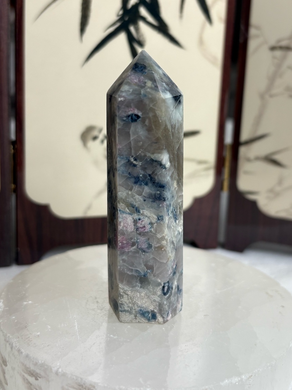 Kyanite, pink tourmaline albite